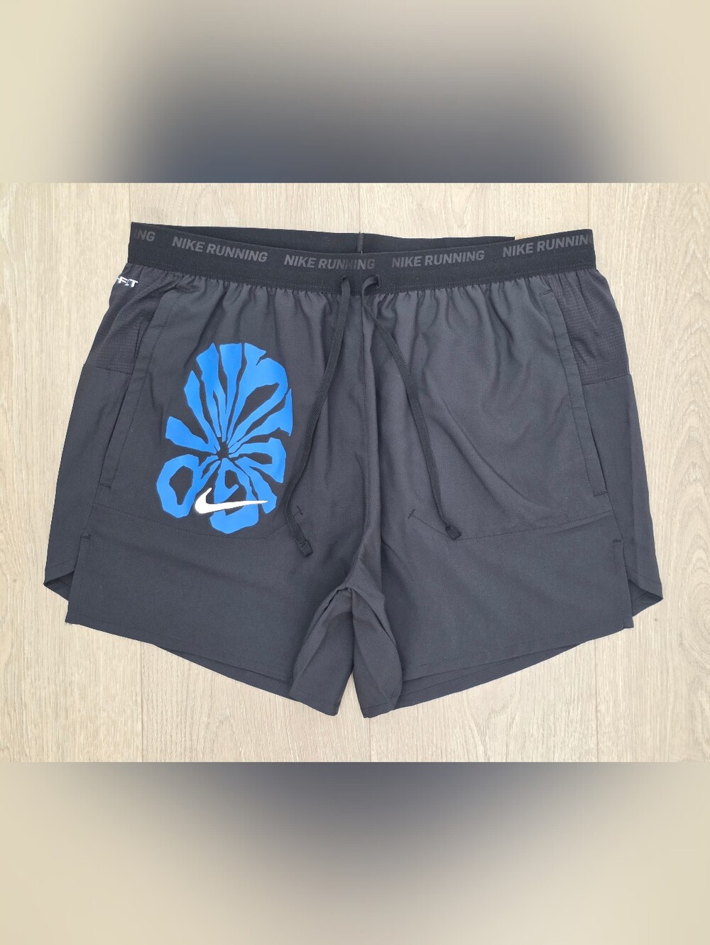 Nike Dri-Fit Stride Run Energy 5" Running Lined Shorts FV9612-010 Men's Sz M NWT